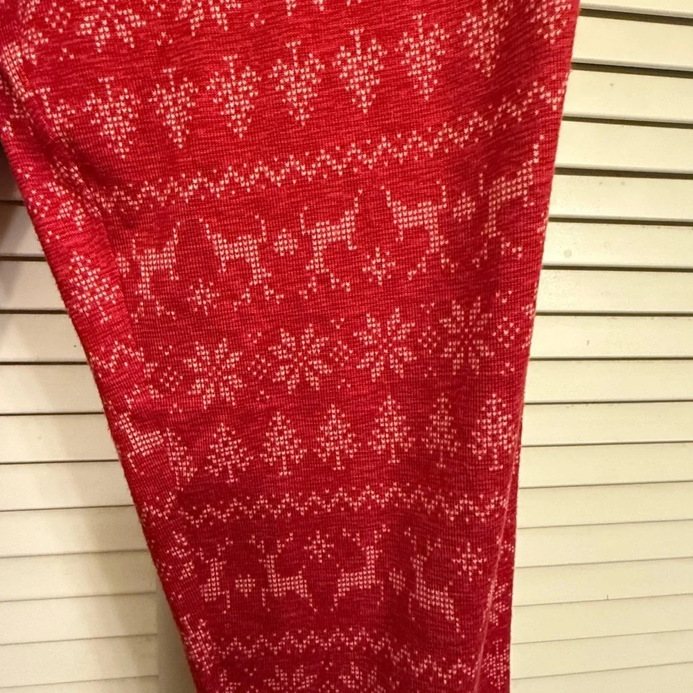 Derek Heart festive red